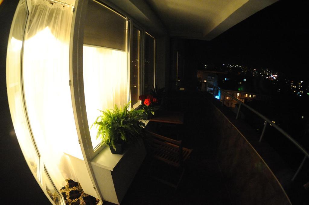 Hotel Mir Rivne Kültér fotó